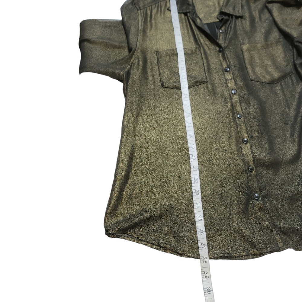 Metallic Gold Button-Up Blouse - Picture 4 of 6